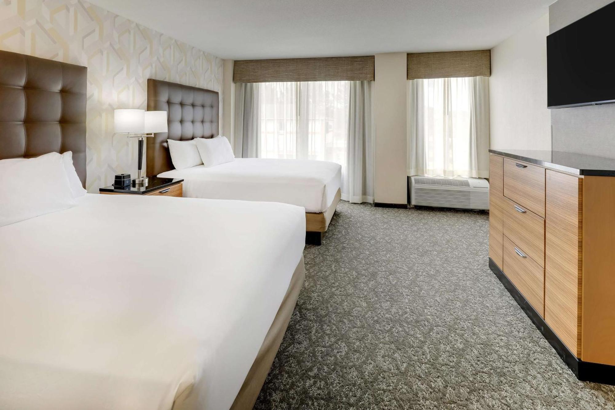 Drury Inn & Suites Birmingham Lakeshore Drive Экстерьер фото
